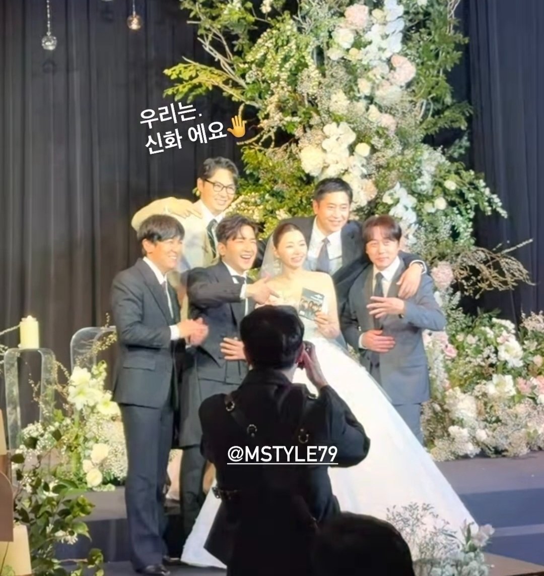 오늘의해 tweet media