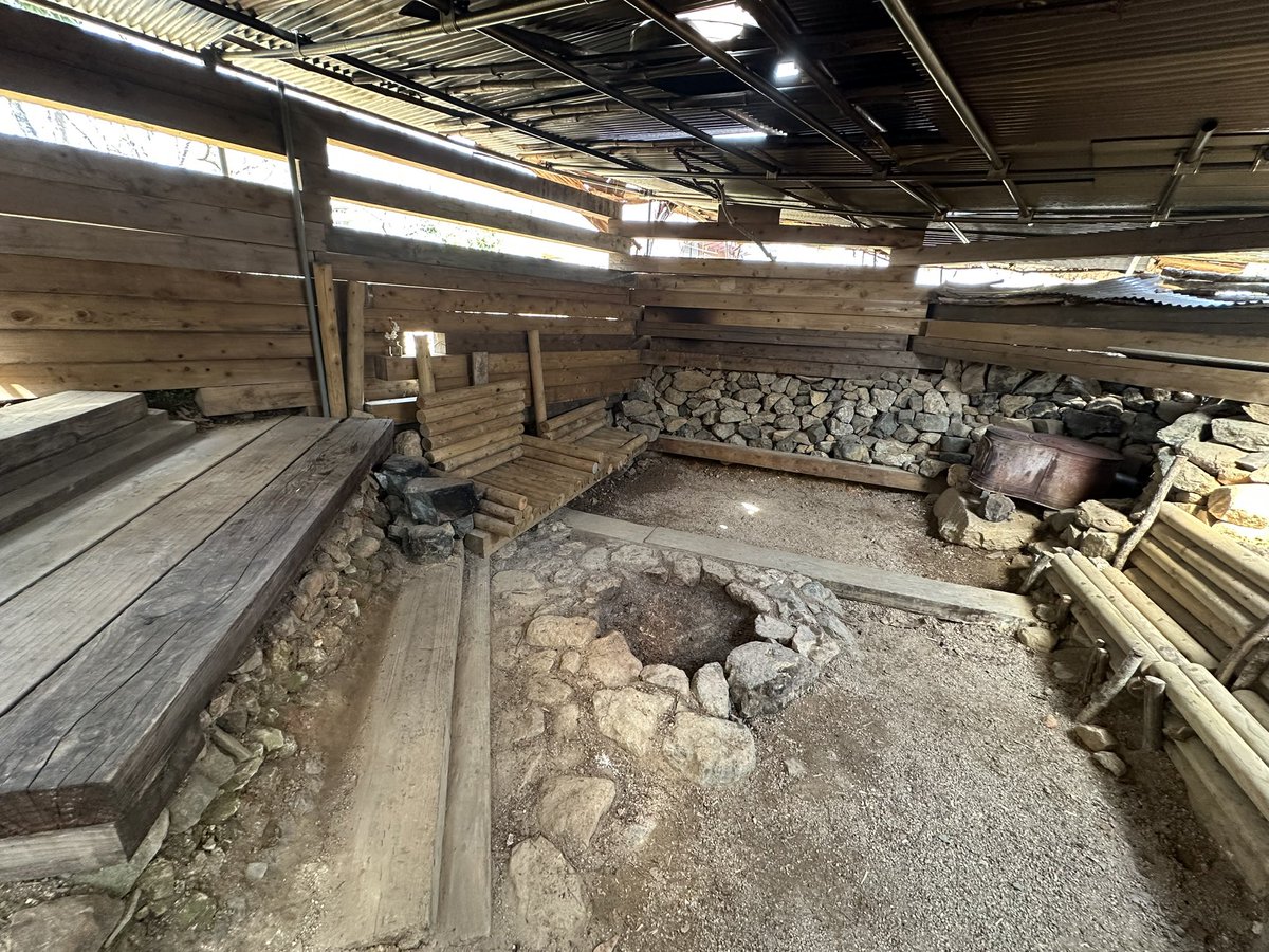 110モータース@車庫がスクーター屋状態😓 tweet media