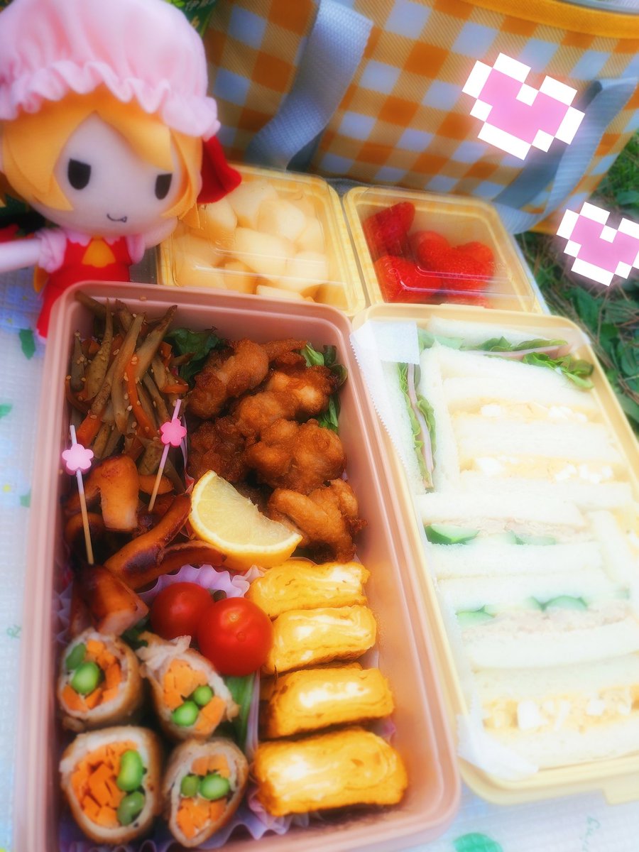 franruhika's tweet photo. フランちゃんとお花見〜🌸 https://t.co/1u2moaOlSi