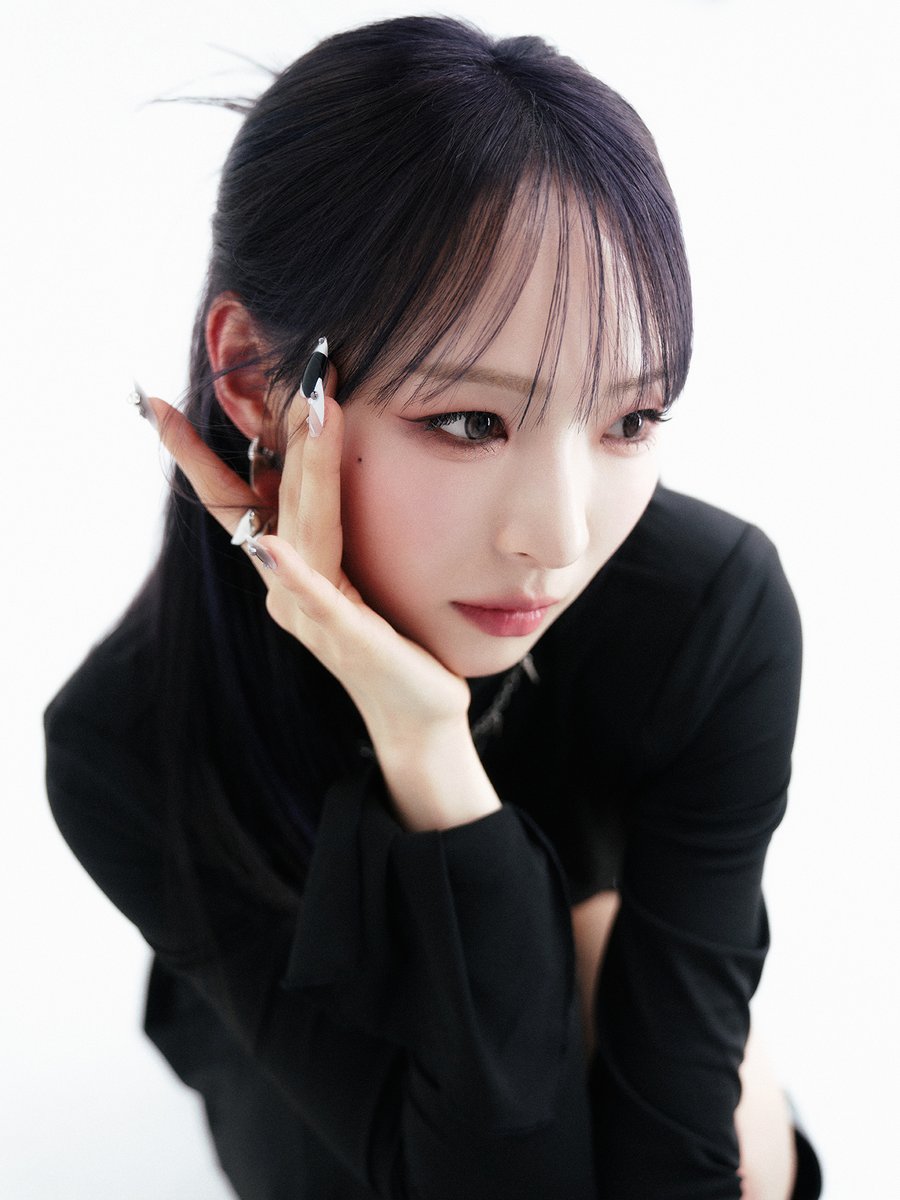 loveone_official tweet media