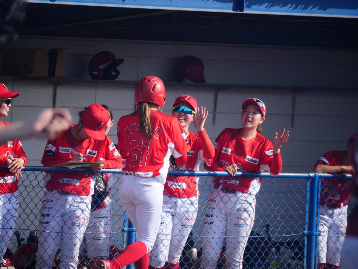 サンブレイズ女子野球 tweet media