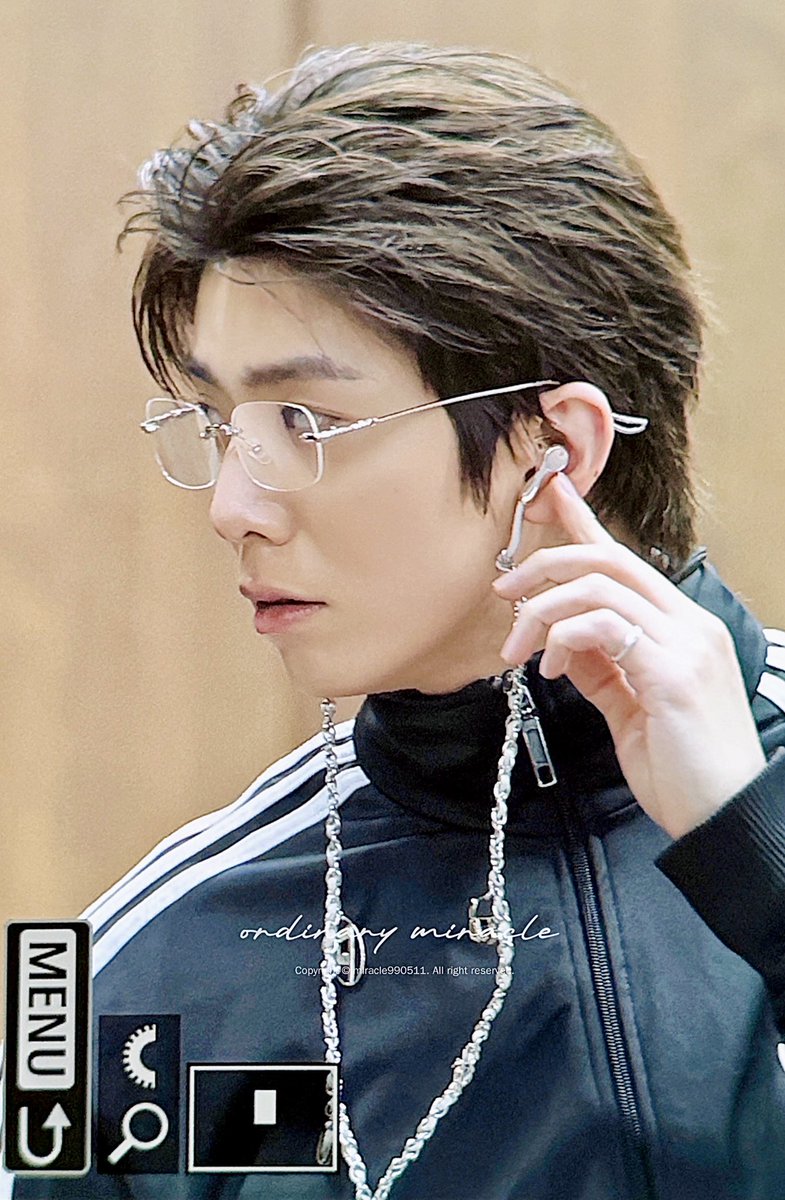 miracle990511's tweet photo. 260329 ganzi
#SF9 #휘영 #HWIYOUNG @0_rbsl https://t.co/19ylLgp0SK