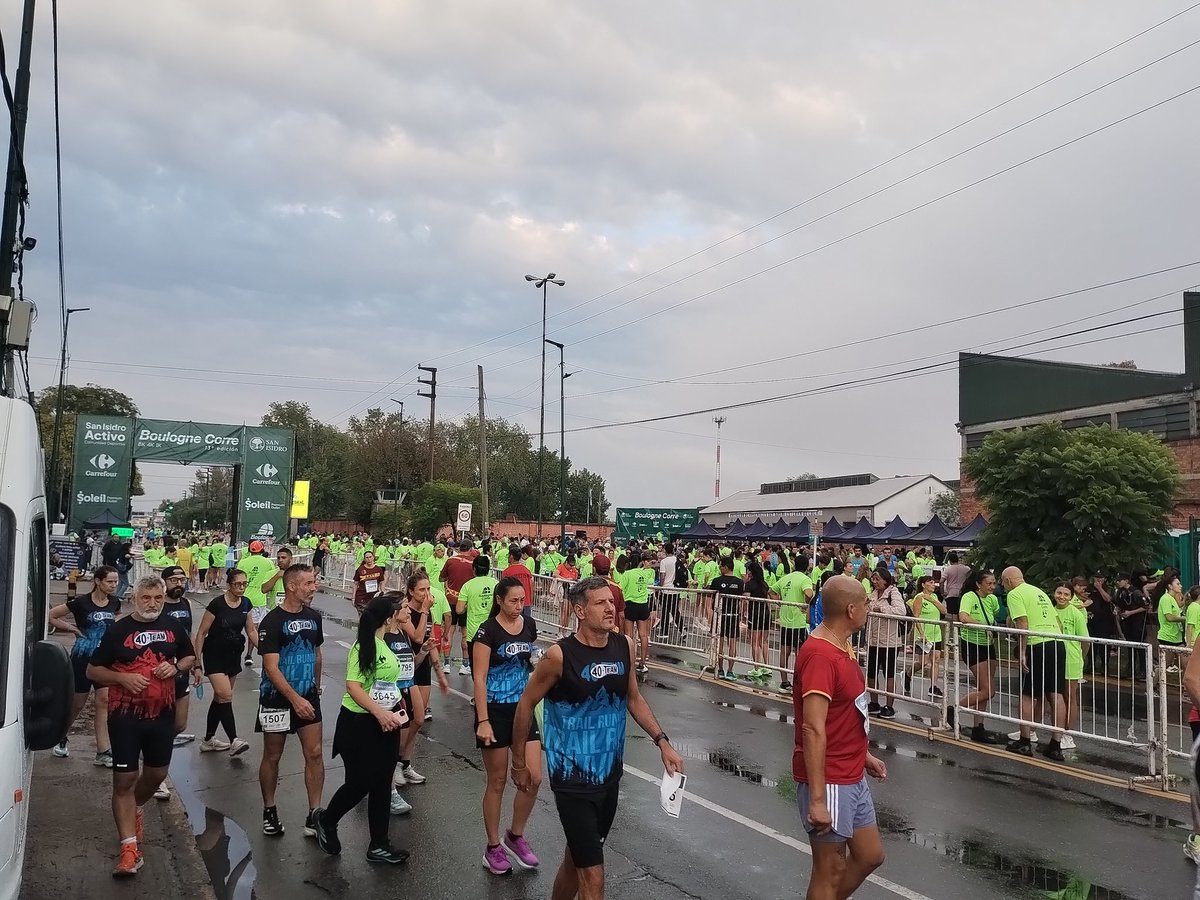 アルミン tweet media