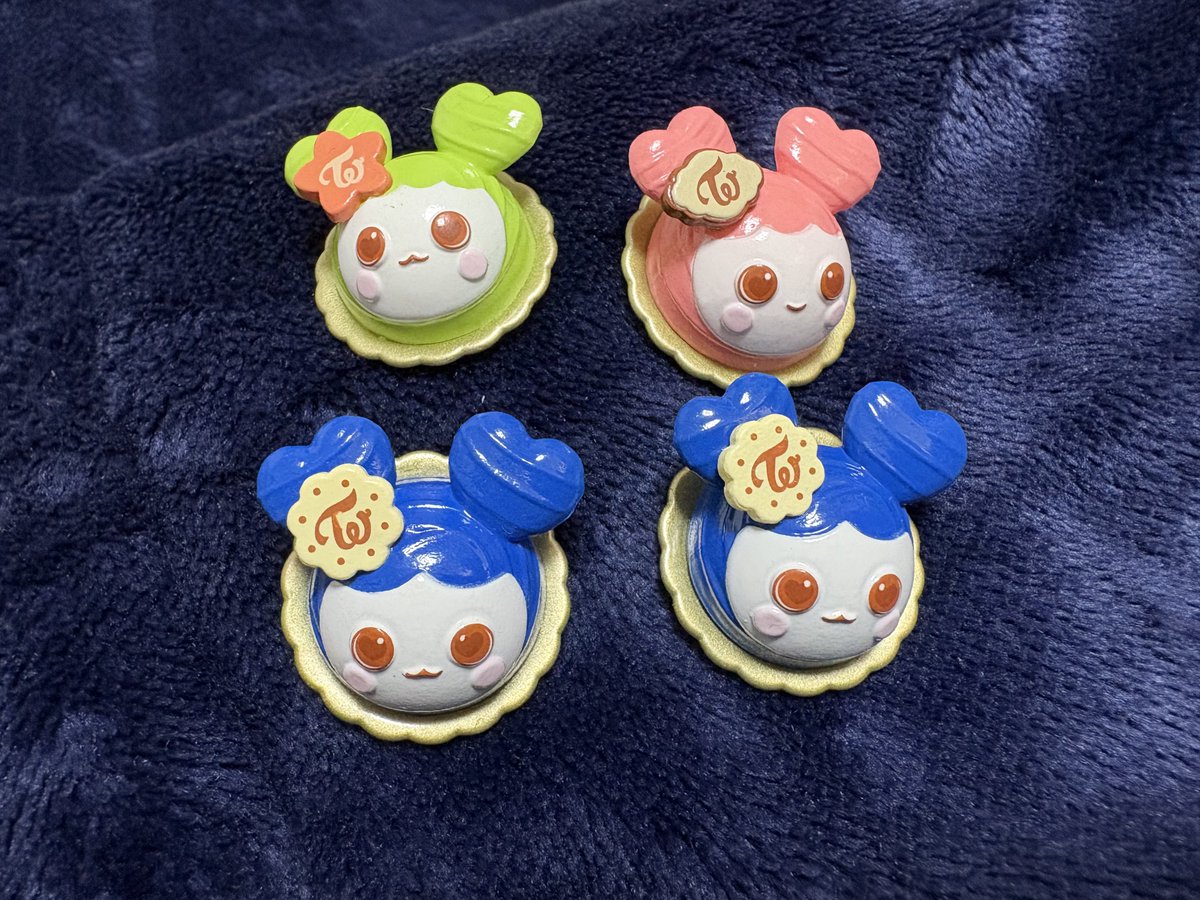 RK32467472's tweet photo. TWICE ラブリー グッズ交換 バスボム 泡バブル

【譲】ジョンヨン、モモ、ツウィ
【求】チェヨン

引用元にお声掛けいただけますと幸いです。
お断りは♡のみ
引用元と同じく手渡しできる方優先です。

#TWICE交換 https://t.co/6Bx8USOnTt