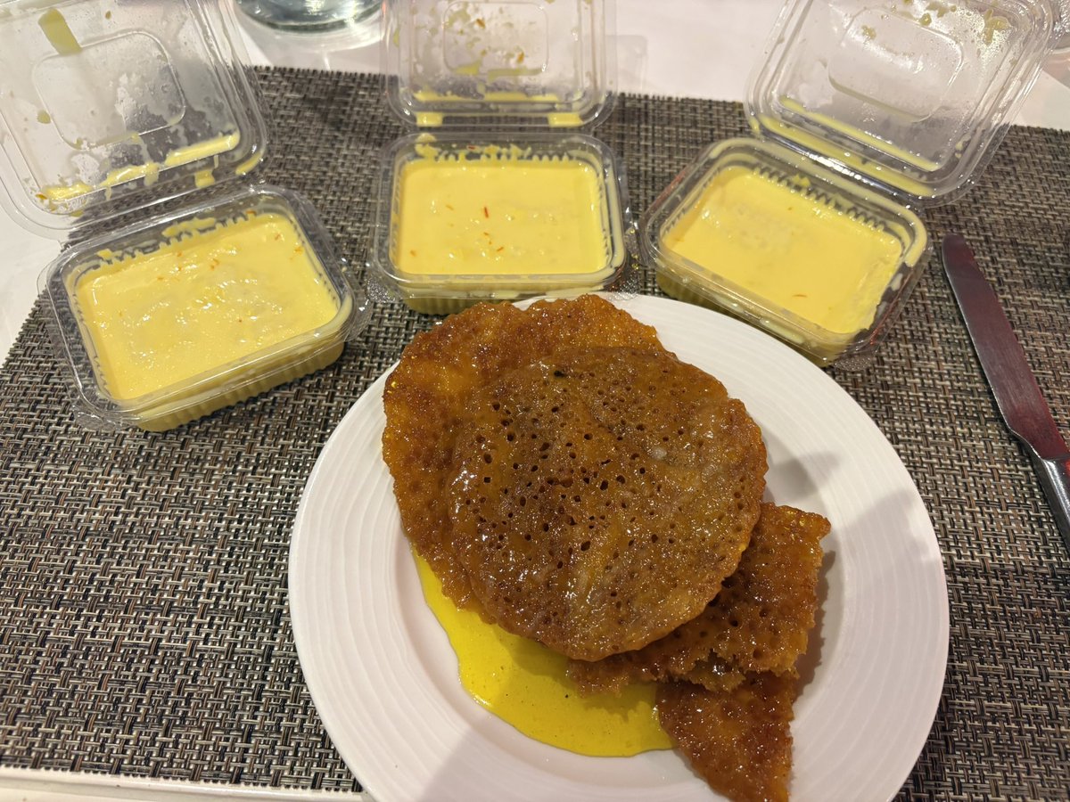 Parneet4294's tweet image. Happily !!! #Rabdi #Malpua 
@Ambarseriya @pratpinks