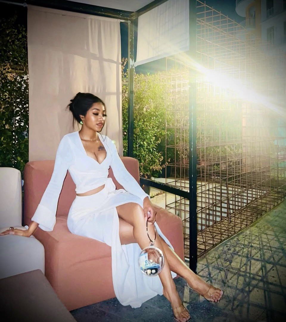 ZandyShabangu's tweet image. Women of high calibre 💕  
If you take time and listen to them, surely you will learn something new.
#Thandeka 
#Engineeryourlife 
#Thandekathebrand 
#NandiMadida