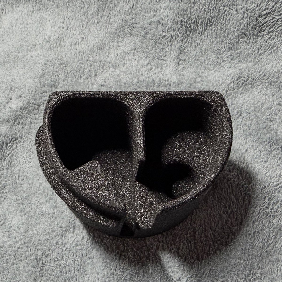 おやぶん tweet media