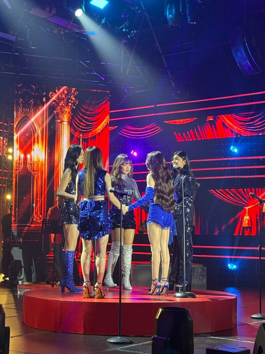 Side Profile ni Alexa ^Z tweet media