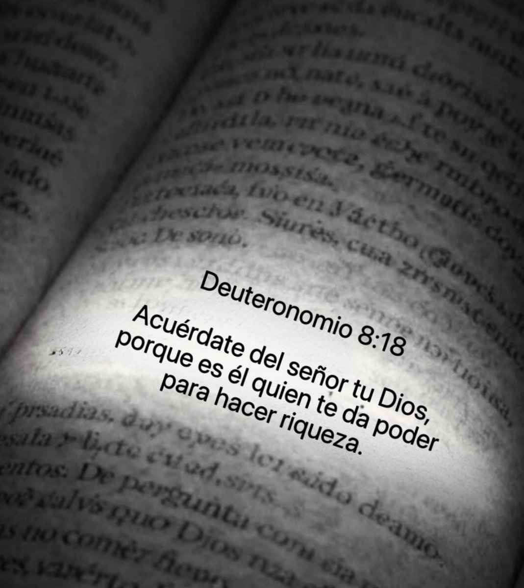 Dios en LETRAS tweet media