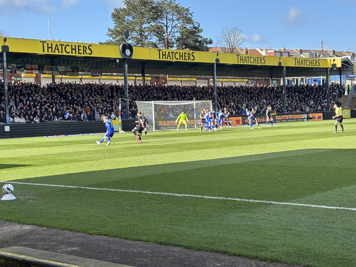 Bernard Quackenbush tweet media