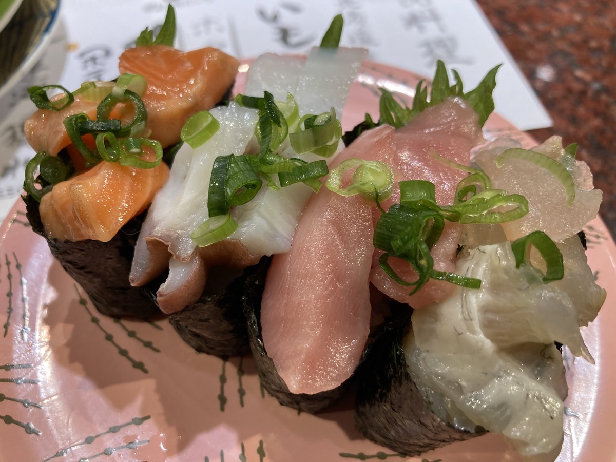 まのさき tweet media