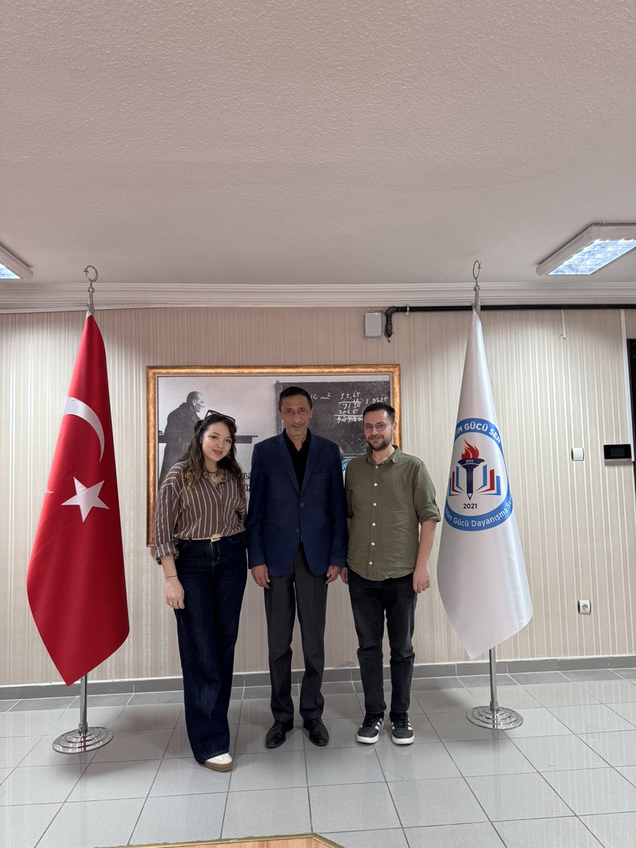 Önceki dönem Türk PDR Topluluk Ekibinde görev alan kıymetli meslektaşlarımız, Aksaray’dan Pınar ALTUNTAŞ ve Samsun’da PİKTES kapsamında görev yapan Salim KATRANCI, Genel Merkezimizi ziyaret etti.

Gerçekleştirilen ziyarette PİKTES ve sahada karşılaşılan sorunlar üzerine