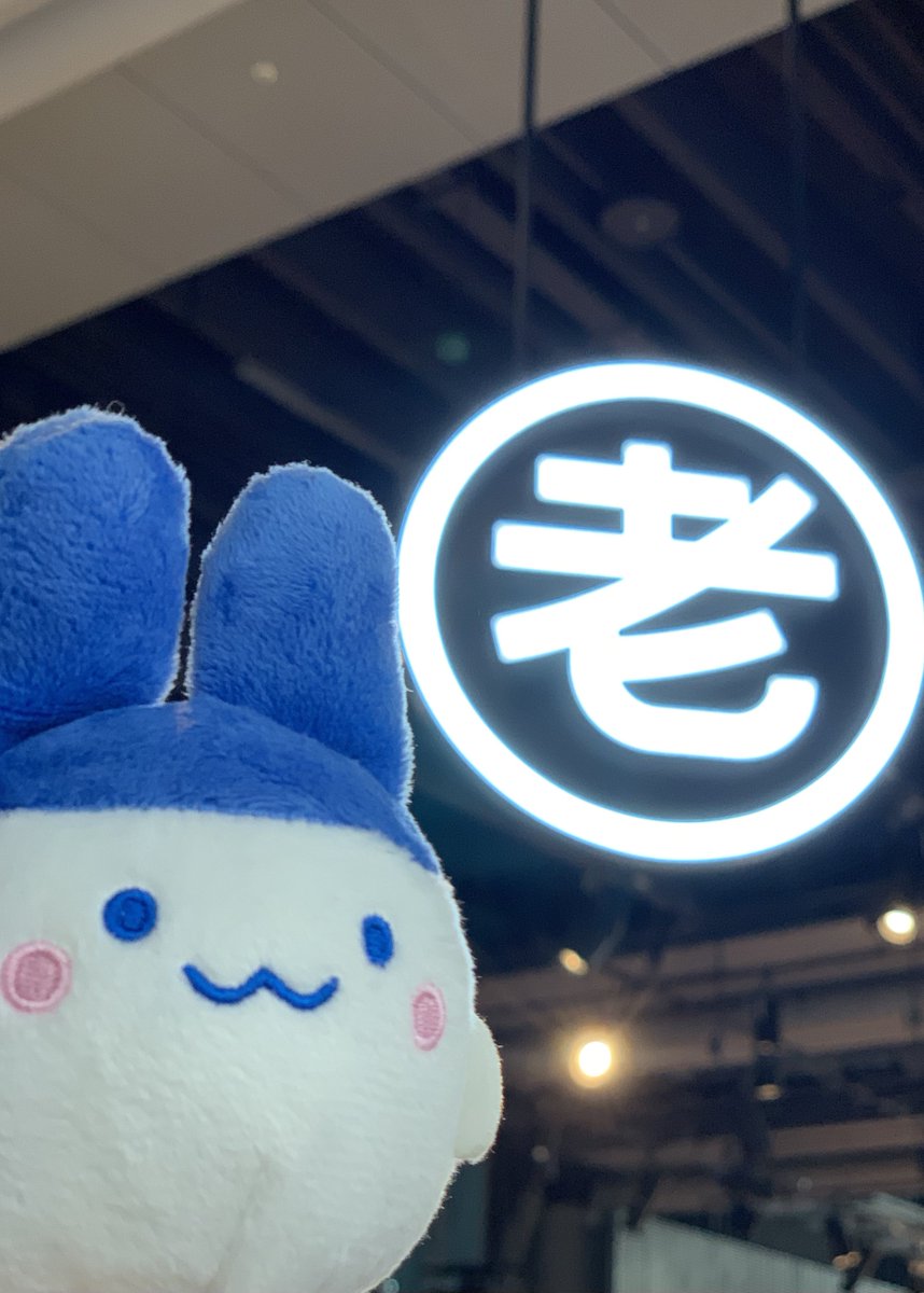 alumichan55's tweet photo. 本日団体撮影会ありがとうございました🙌
天気や花に恵まれ、またスタッフさん達のレフ板効果もあり、素敵なモデルさん達の魅力に拍車がかかってました👏😭✨️
レタッチが楽しみです🌸
いつも気さくに話しかけてくれるカメラマンさんの方々もありがとうございました🤣
またよろしくお願いします◎ https://t.co/DdcP8I8k0m