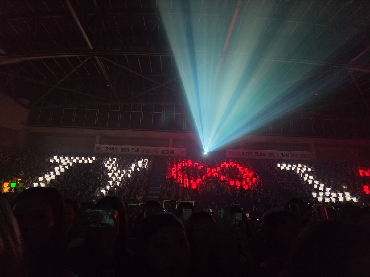 𝐠𝐥𝐞𝐚𝐦𓊪 tweet media