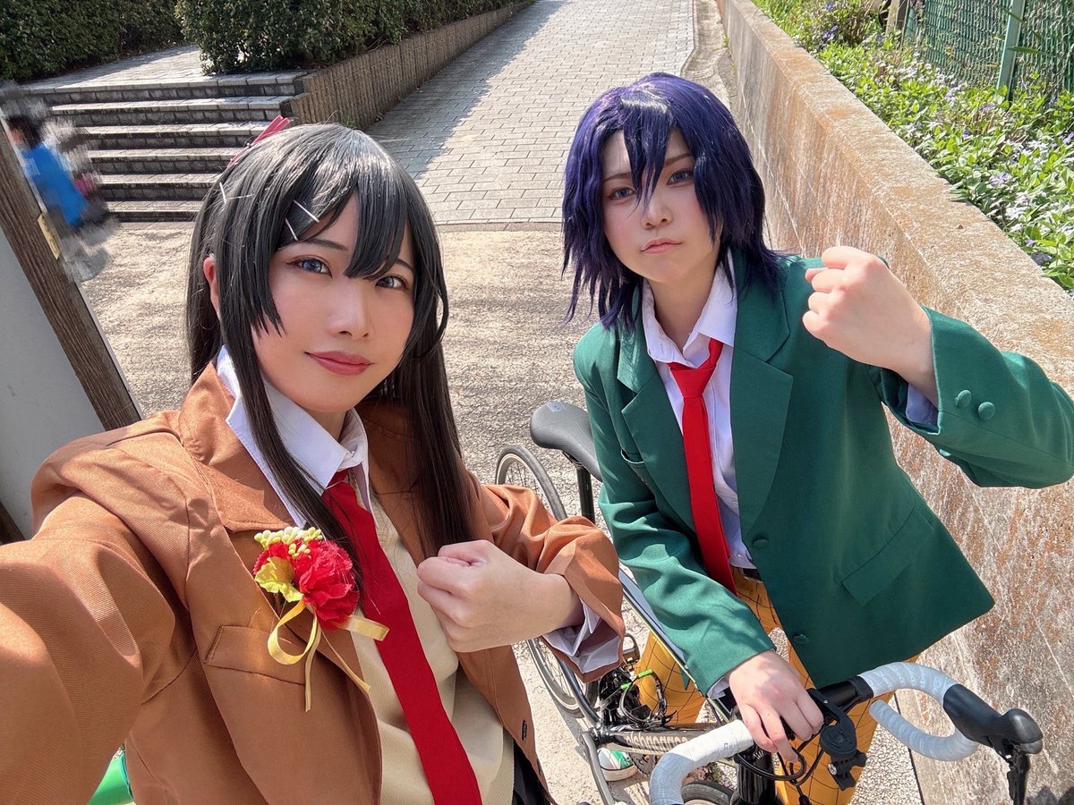 まきこ tweet media