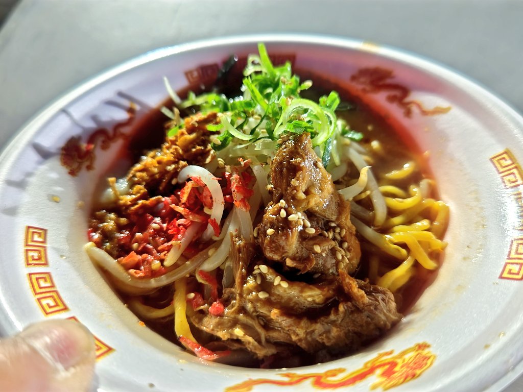 旨麺団 tweet media