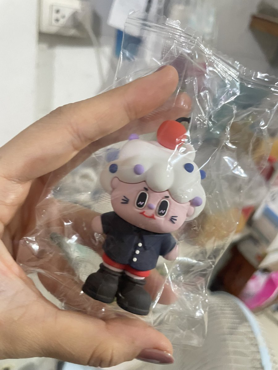 มัมหมีเป็นติ่ง tweet media