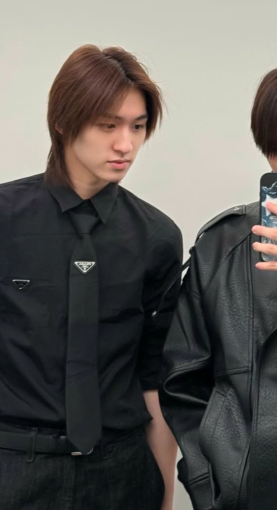 นู๋โซ tweet media