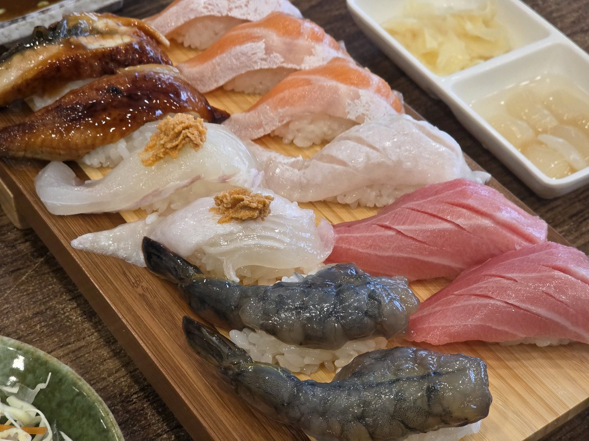 김루시 tweet media