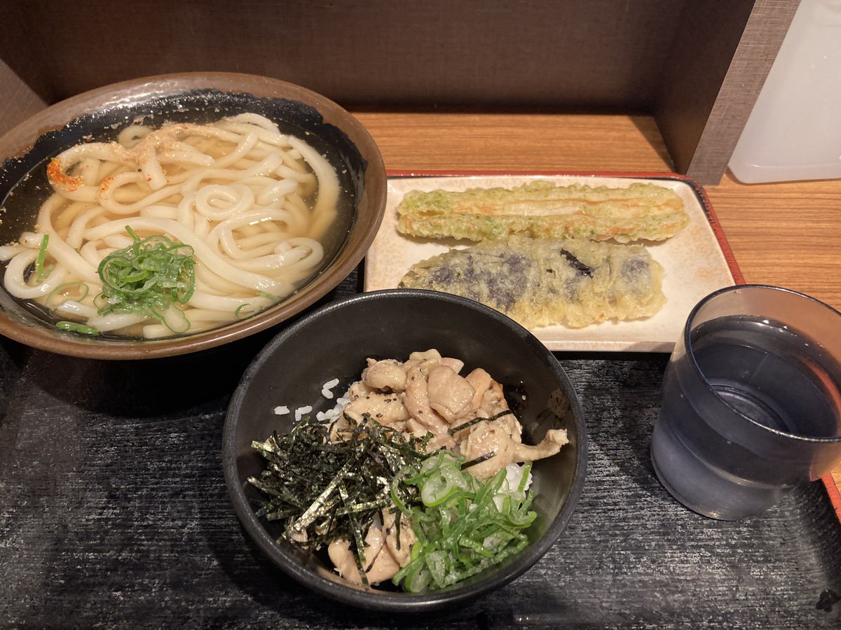 まのさき tweet media