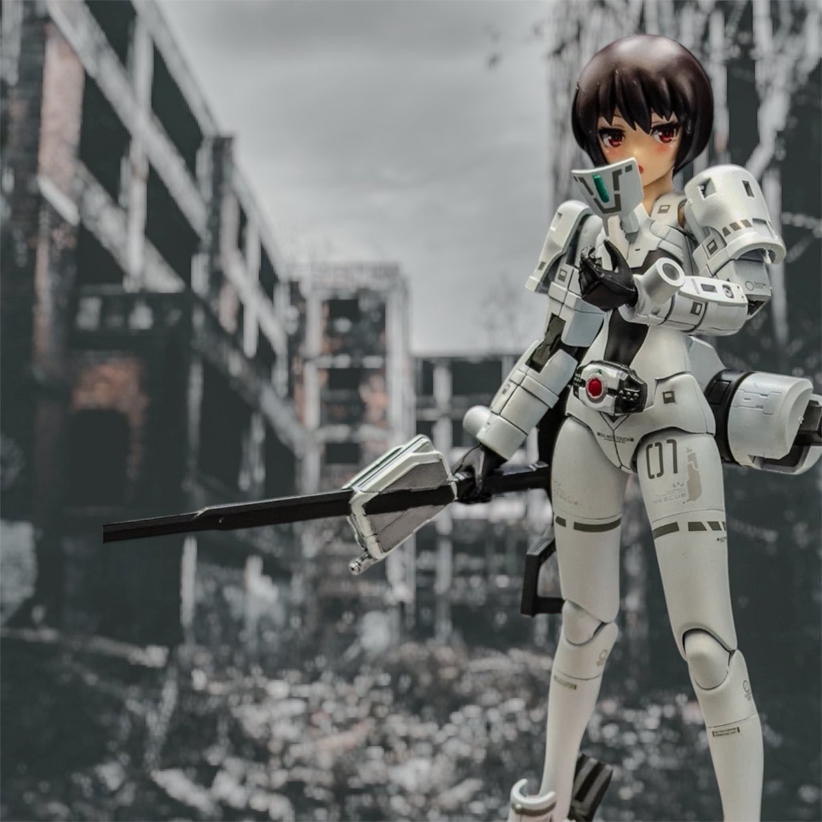 りおん tweet media