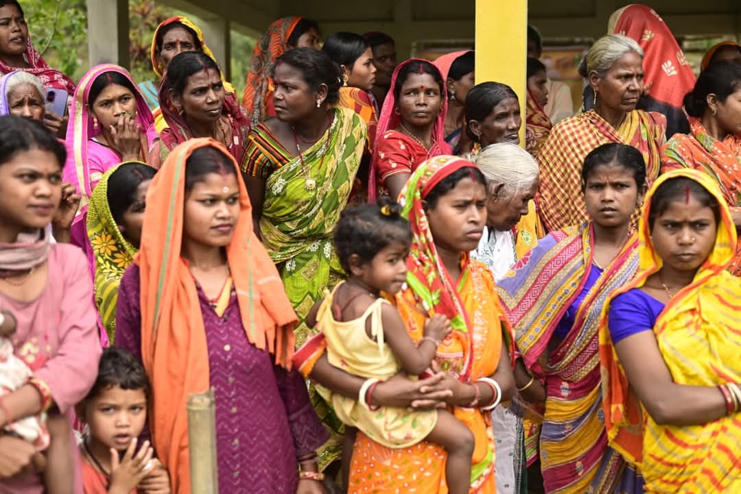 #AssamChoosesBJPAgain 

আজ আমি পাথারকান্দি বিধানসভা কেন্দ্রের আদমটিলা চায় বাগানে অনুষ্ঠিত নির্বাচনী জনসভায় অংশগ্রহণ করি। 
এই জনসভায় জনতার উপস্থিতি বুঝিয়ে দিয়েছে যে রাজ্যে তৃতীয়বার বিজেপি সরকার আসছে। উন্নয়নের স্বার্থে মানুষ ঐক্যবদ্ধ হয়ে বিজেপির পাশে দাঁড়িয়েছে।

 সবার