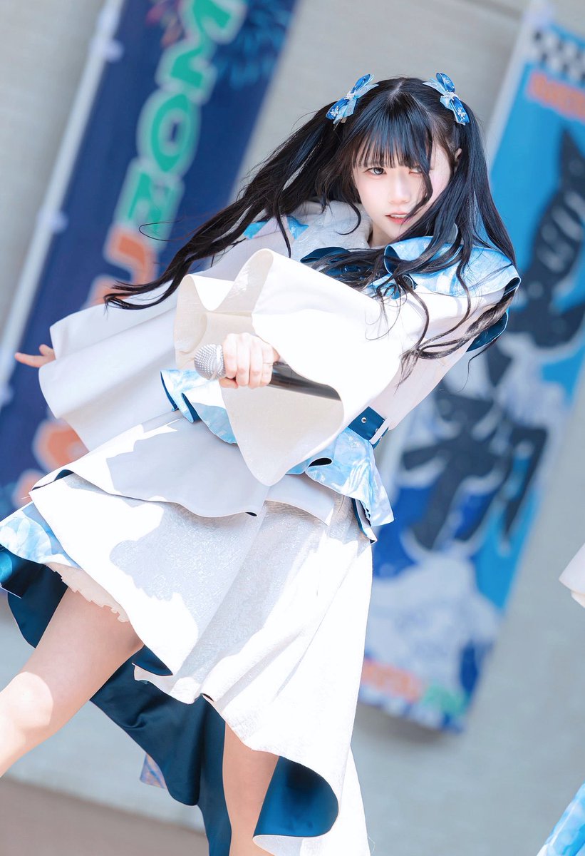 真希しの tweet media