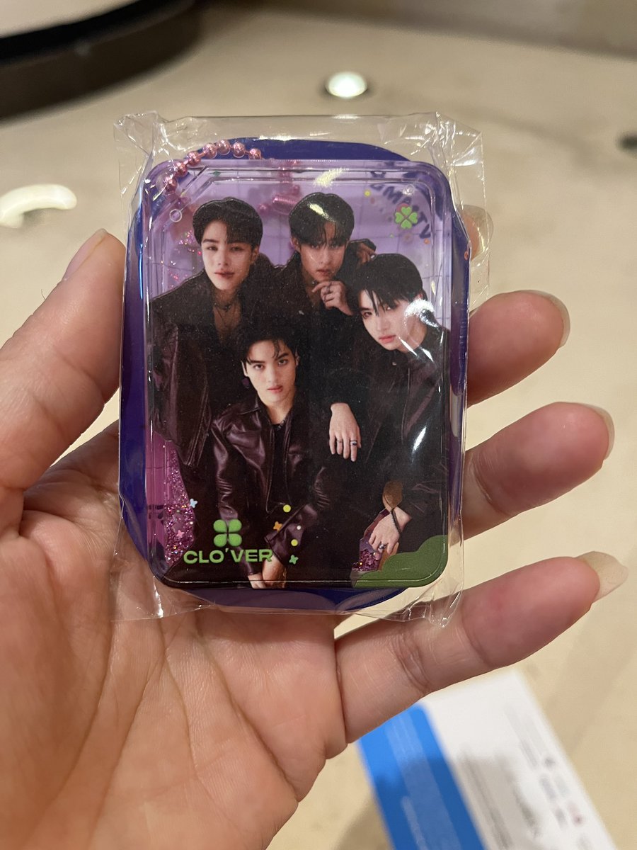 我爱他ฉันรักเขา tweet media