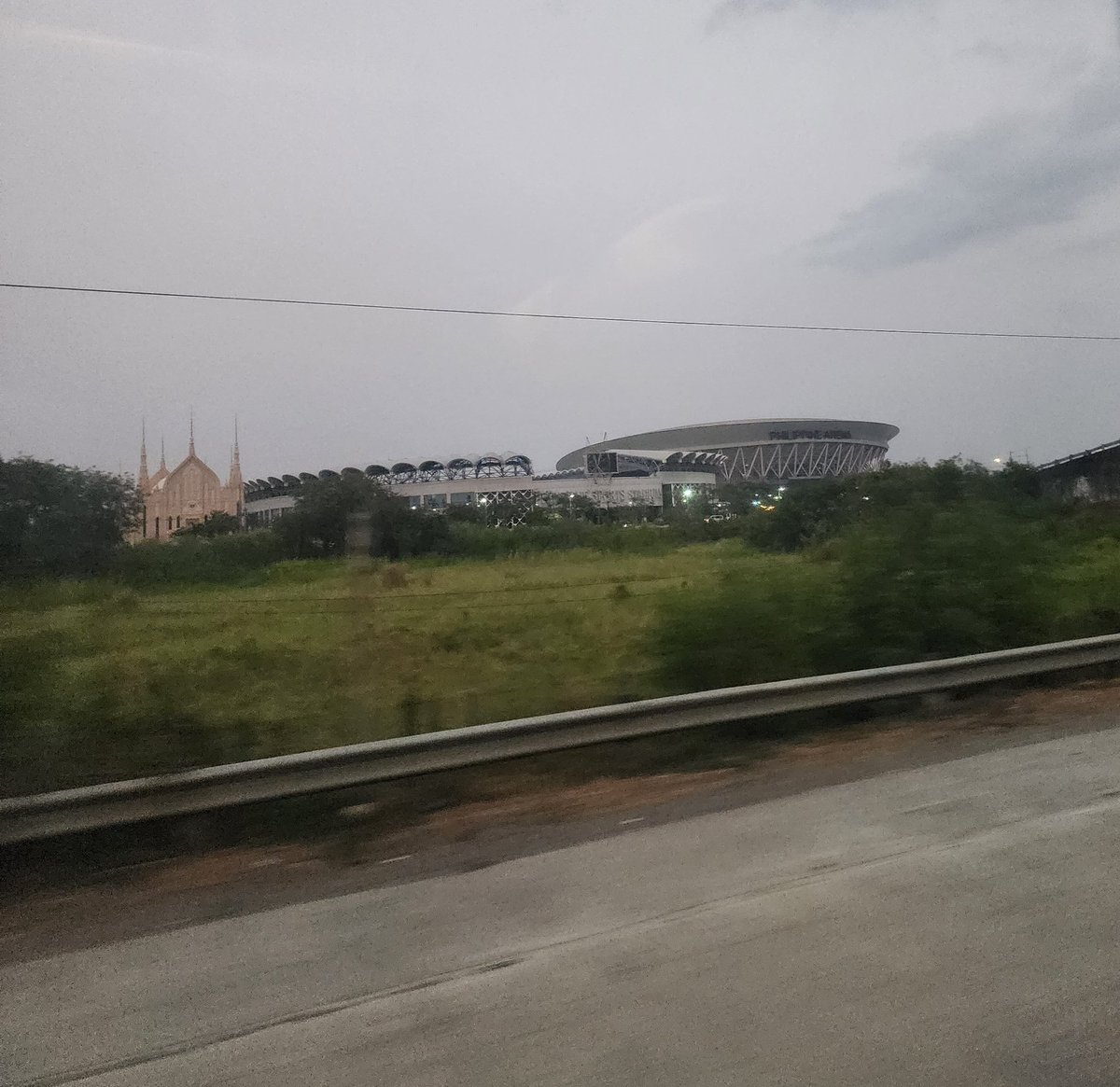 wona🐧🦌 tweet media