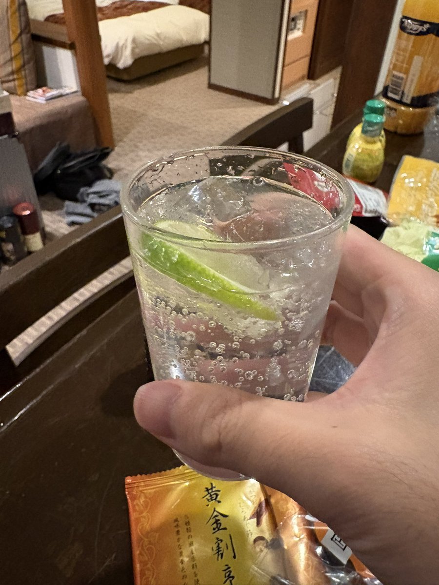 マチカネヒメボタル@掃愁帚 tweet media