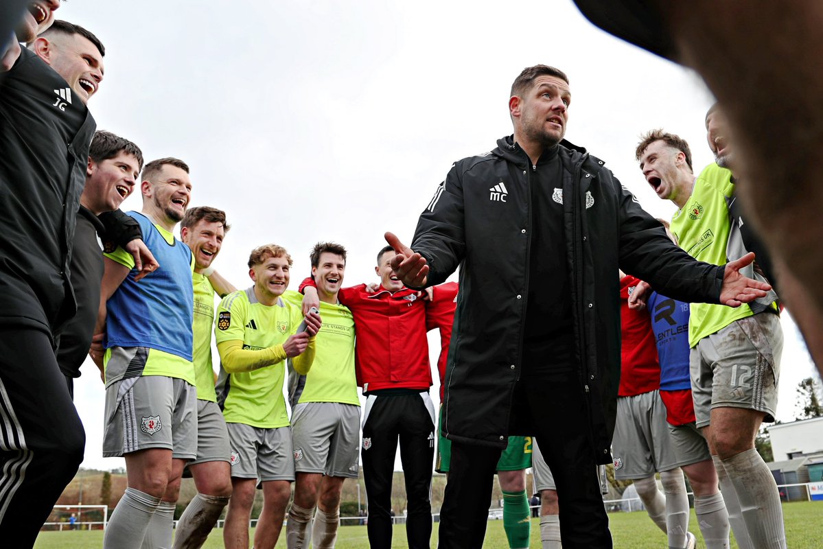 Eado (photo) tweet media