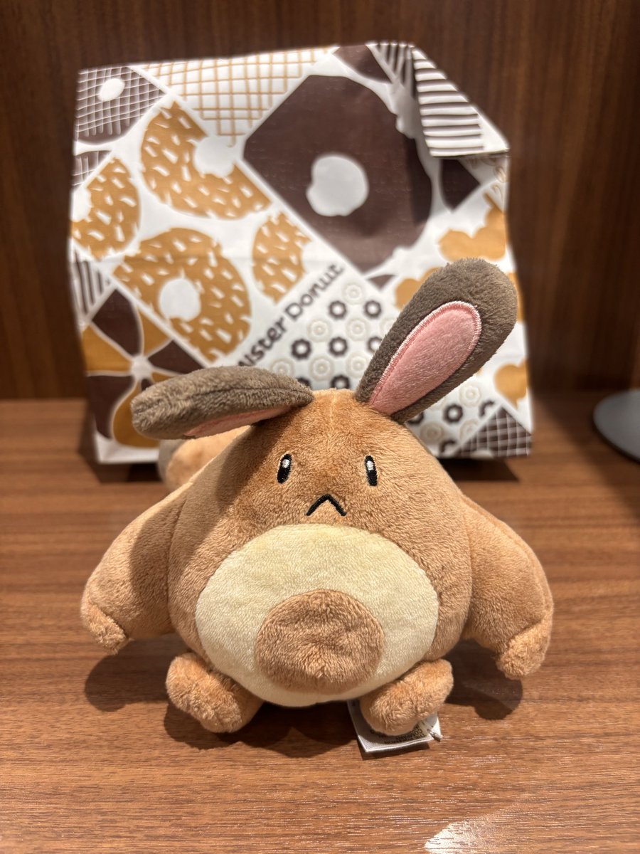 ynyn0728's tweet photo. 食べたかったやつオタチと食べてきた✌
鶏竜田バーガー美味しすぎて感激したし抹茶ポンデは変わらず美味しくて良かった https://t.co/fMVVgGg3uL