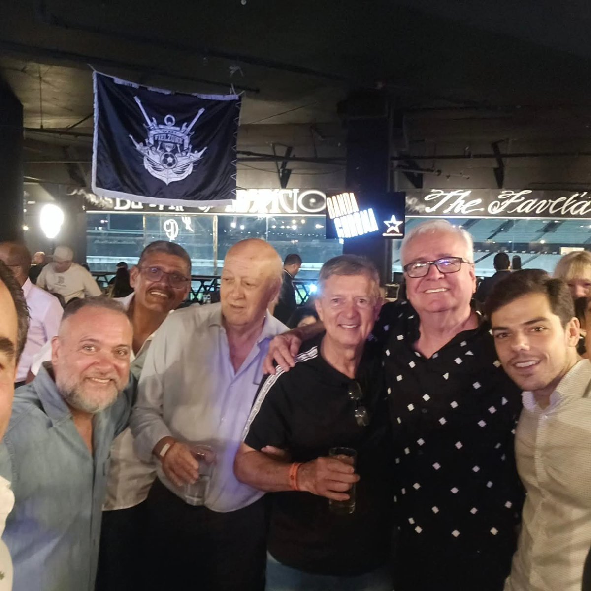 Mala Oficial tweet media