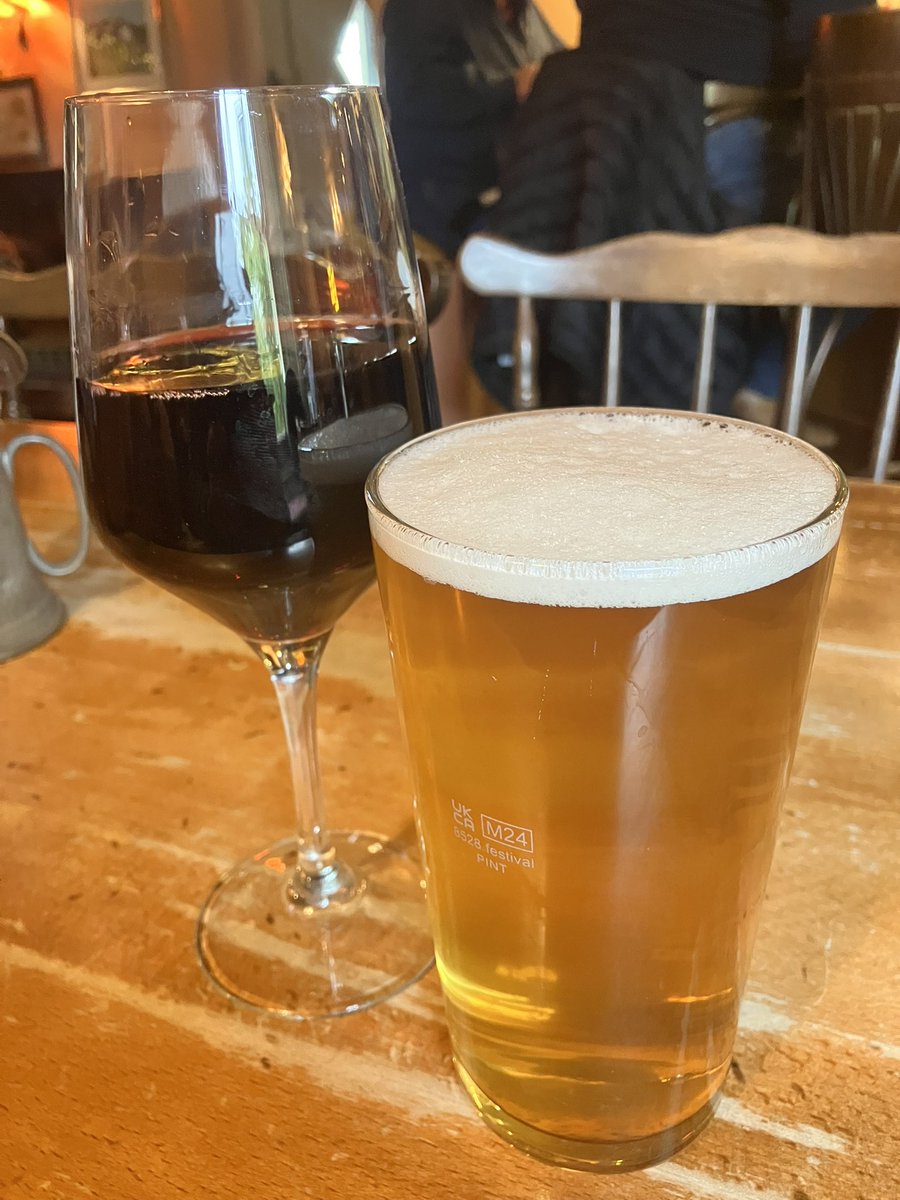 Vin LK (LKsAwayDays) tweet media