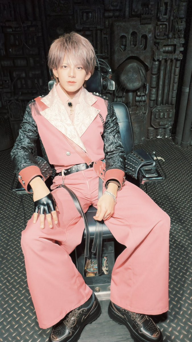 太郎 / FEEQUE tweet media