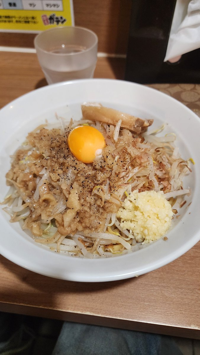 ちーうえ tweet media