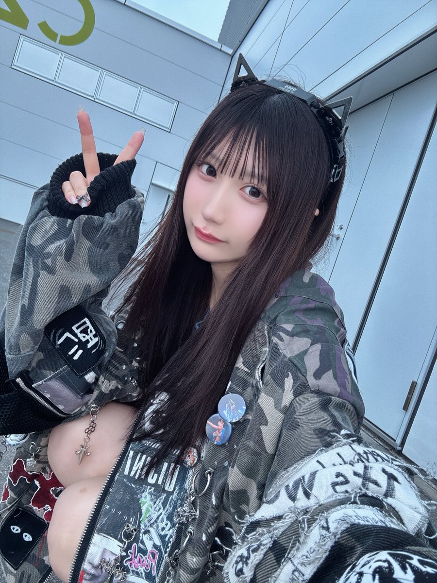 やよい tweet media