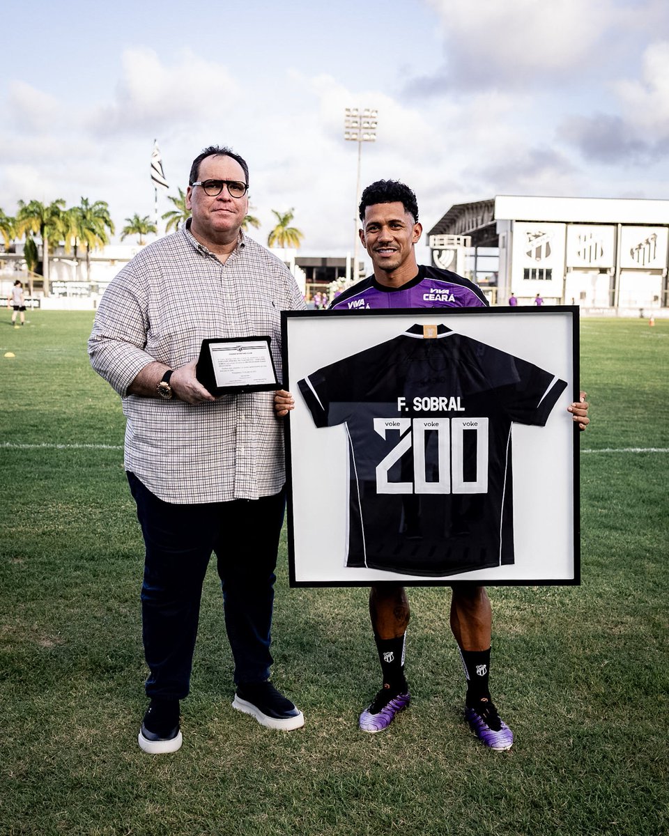 Menino Horácio tweet media