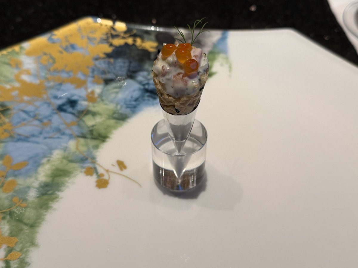 コメーダ tweet media