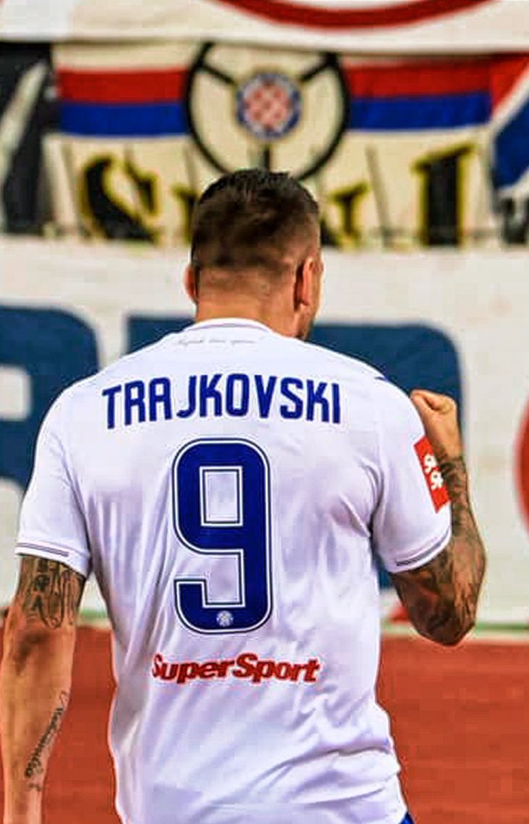 Immobile17 tweet media