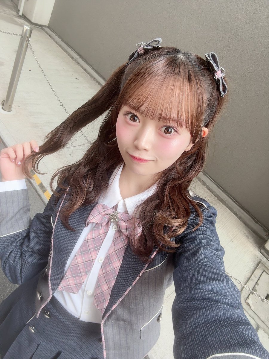 花田藍衣 tweet media
