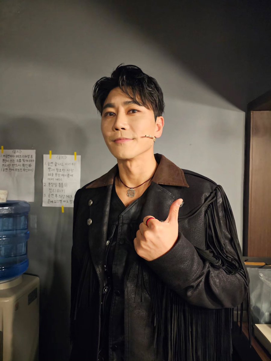 𝐆𝐎𝐎𝐃𝐁𝐘𝐄 절영 👋
⠀
오늘, 박민성 배우가 뮤지컬 <적토>의 '절영'으로서 마지막 무대를 무사히 마쳤습니다! 🎉
⠀
그동안 무대 위에서 극의 중심을 잡으며 묵직한 존재감을 빛내준 민성 배우님, 그리고 끝까지 함께 응원을 보내주신 관객 여러분께도 깊은 감사를 드립니다. 👏