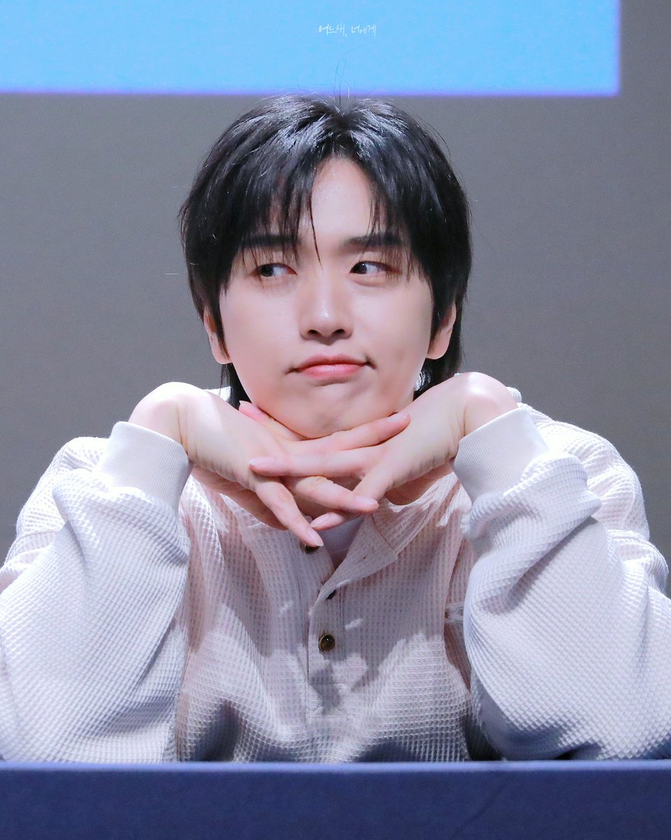 어느새, 너에게 tweet media