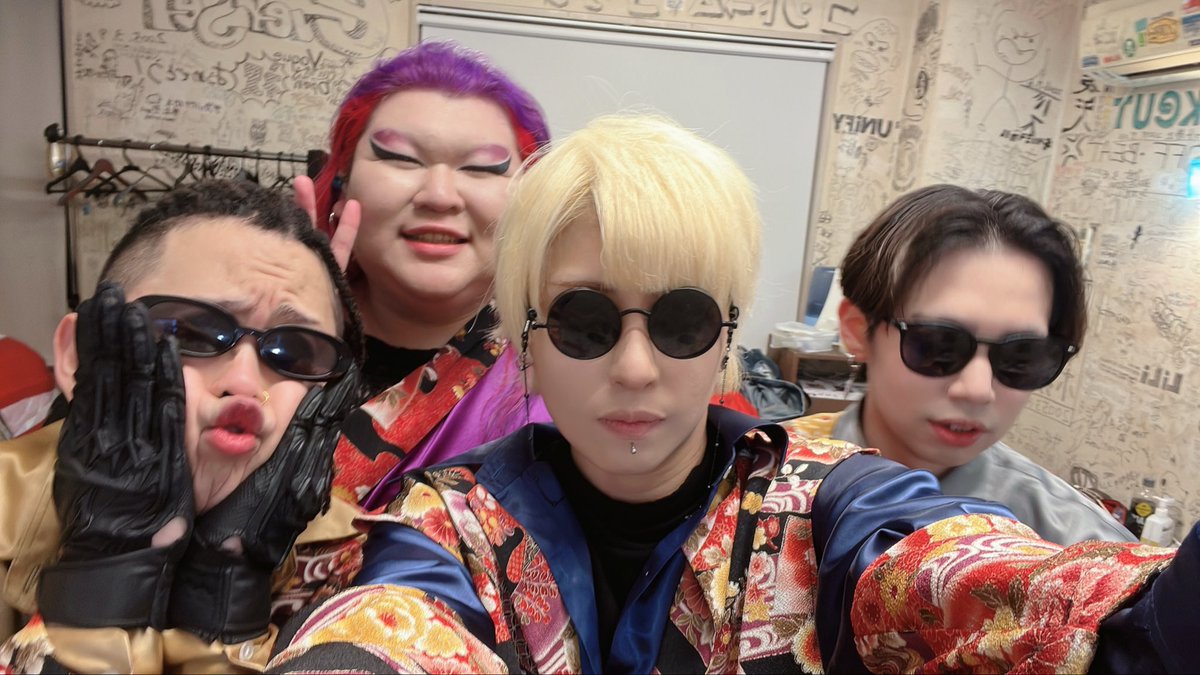 虎吼。 tweet media