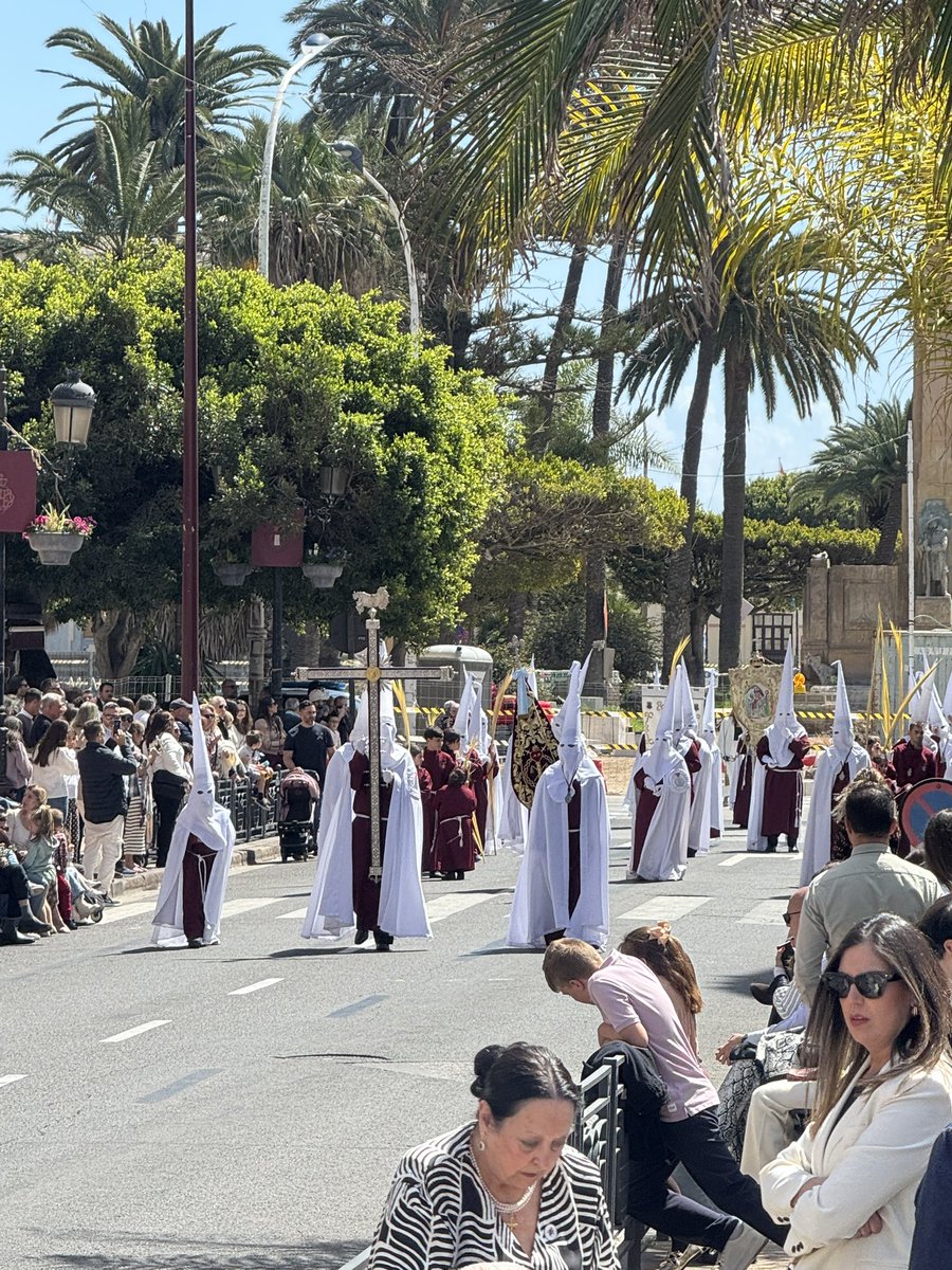 SergioGMartnez's tweet photo. Ya está aquí nuestra Semana Santa #melillense 👇 https://t.co/4P4PL8tR45