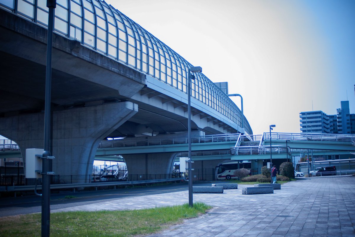 よしクロ tweet media