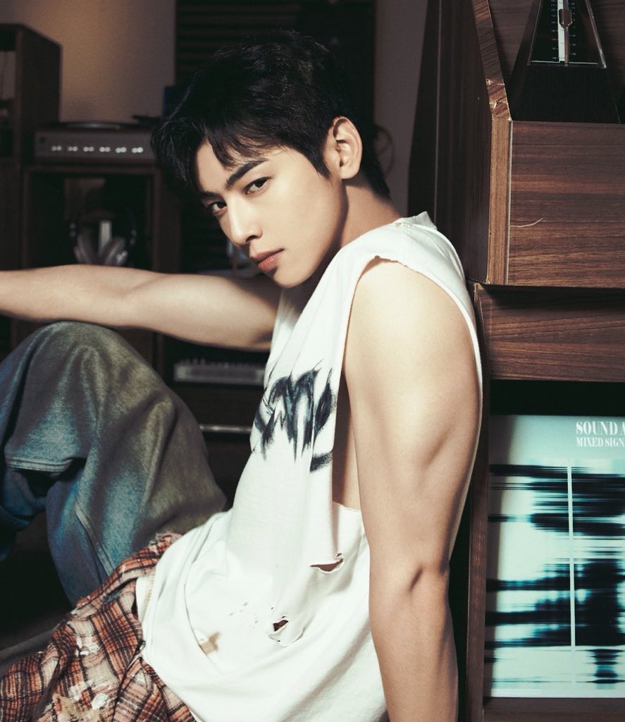 Boygroups Media tweet media