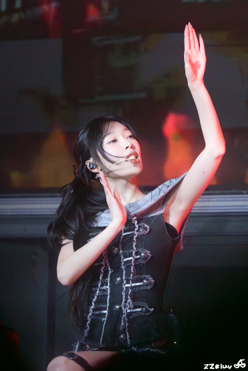 최랑둥이 tweet media