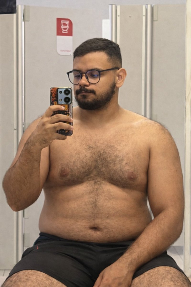Linkynho's tweet photo. Quando eu fazia bulking https://t.co/kLJNO6PQNc