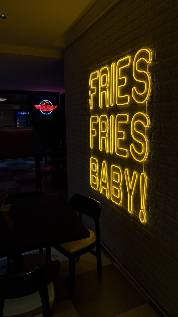 DIR SWITCH🎥 tweet media